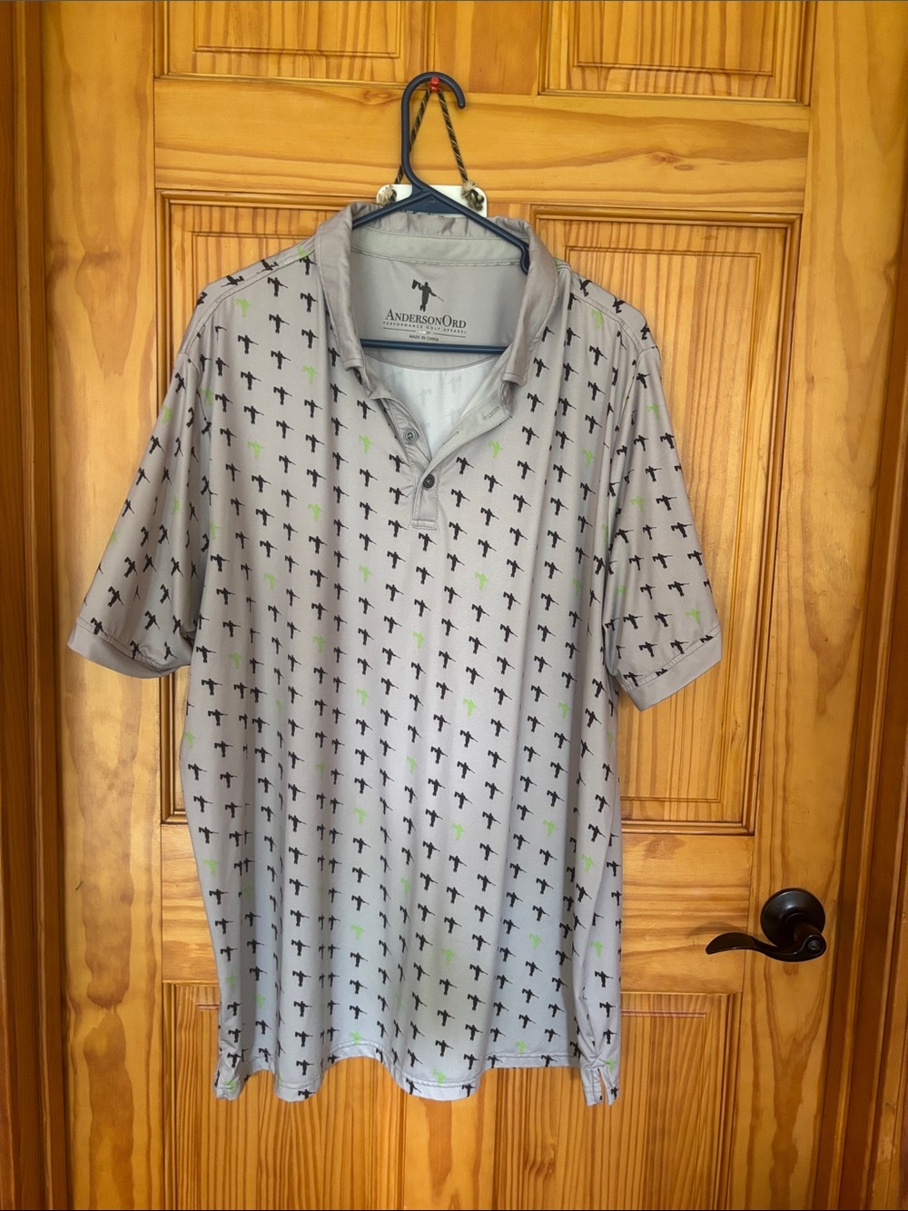 AndersonOrd Men's Gray Polo with Green Accent Print
